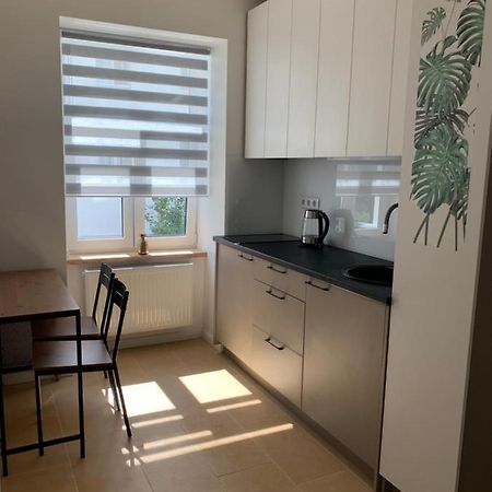 Brand New Well Planned Small Apartment Riga Luaran gambar